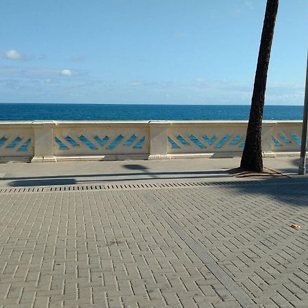 Flat Avenida Oceanica Barra Apartment Salvador Exterior photo